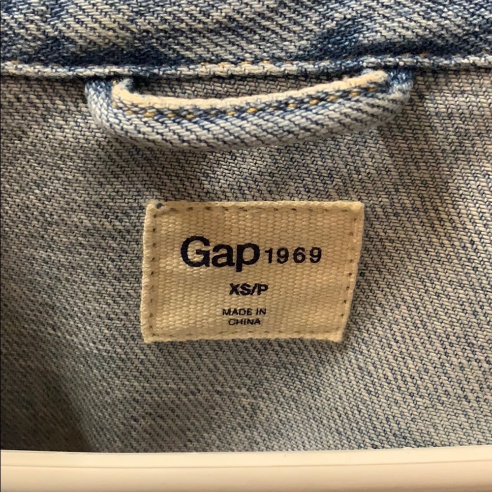 Gap Jean Jacket - image 3